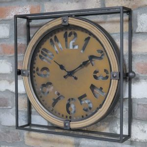 Wall-Clock-In-Metal-Frame
